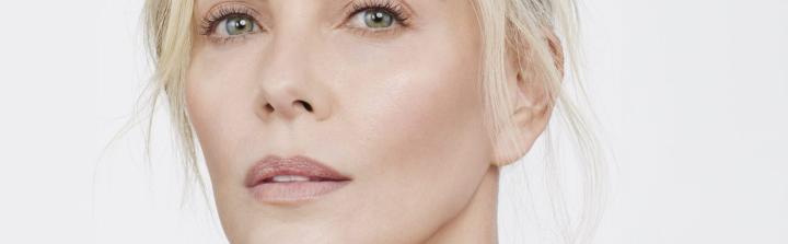 Dior zacieśnia współpracę ambasadorską z Charlize Theron 